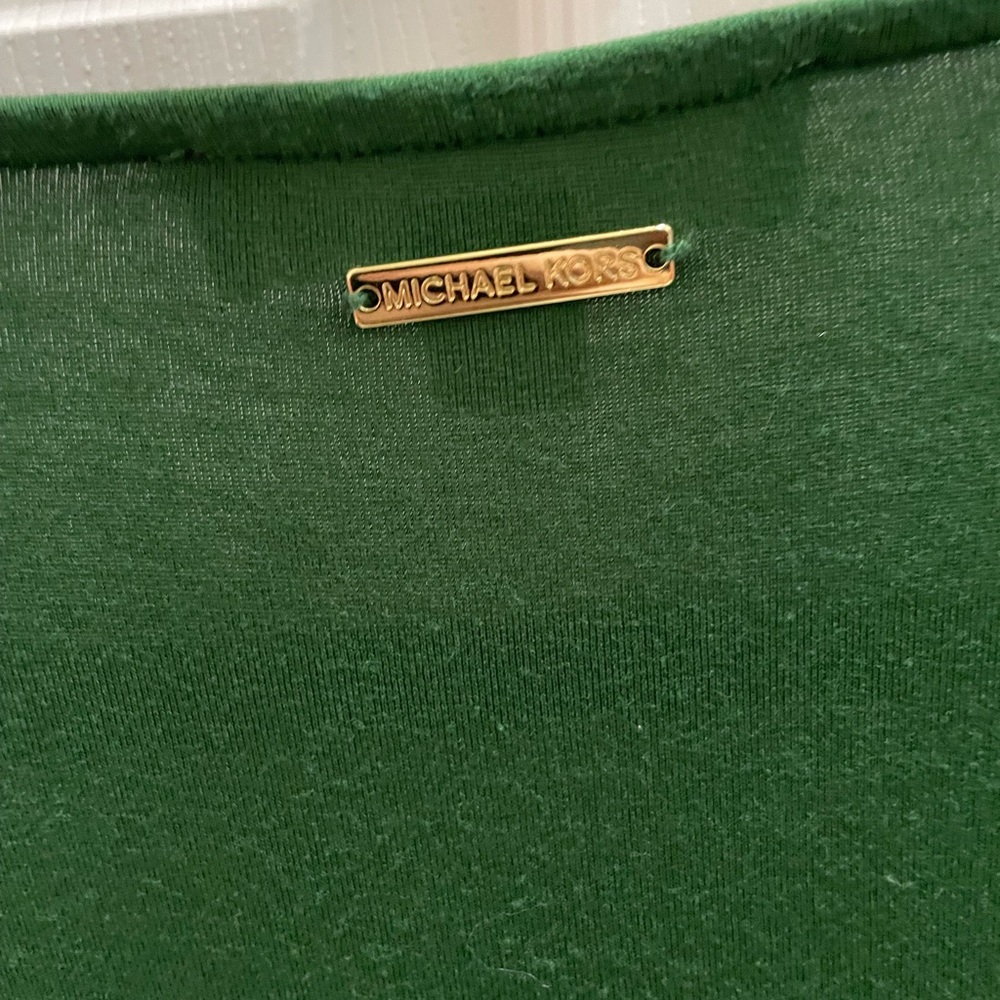 Michael Kors Forest Green V-Neck Top - Picture 4 of 4